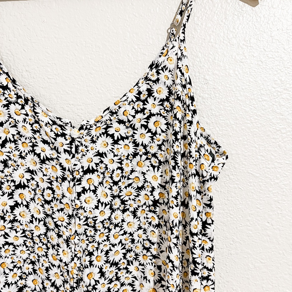F21 | daisy tank